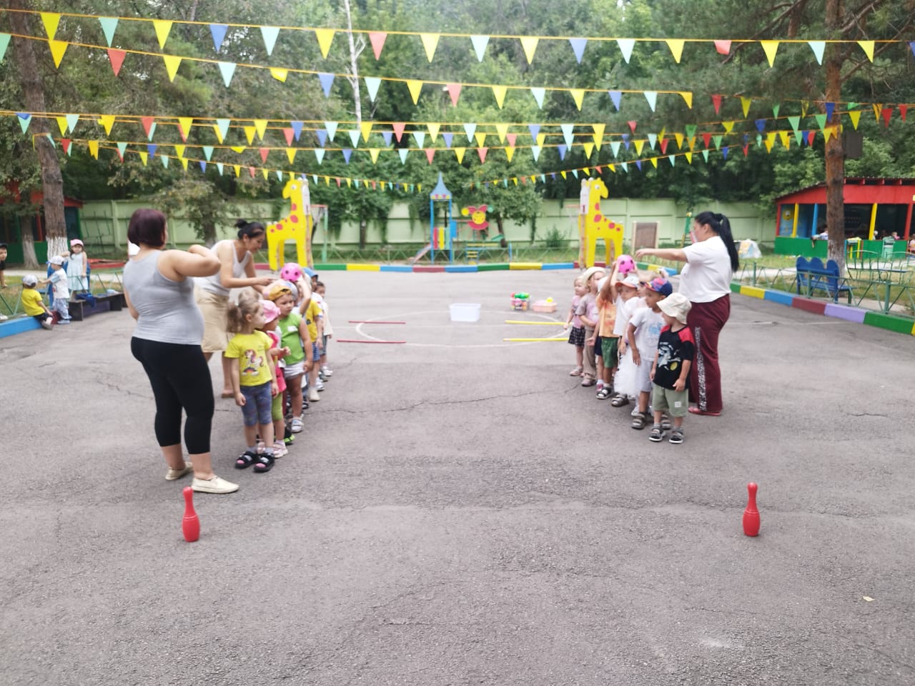 Ересек «Радуга» тобы.  Ұйымдастырылған іс-әрекеты/Организованная деятельность: Физическая культура /Дене шынықтыру